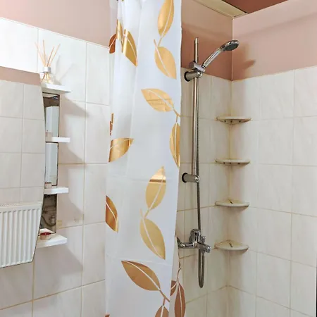 Family Apartment, Free Private Parking Apartman Tallinn